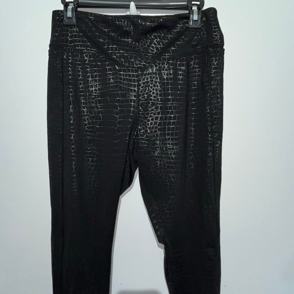 PINK Victoria's Secret Active Black Croc Shine Ultimate V High Waist Leggings XL - Picture 2 of 9